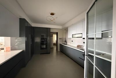 3 Bed Apartment with Swimming Pool in Parklands - 2