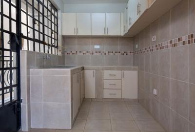 3 Bed Apartment with En Suite in Waiyaki Way