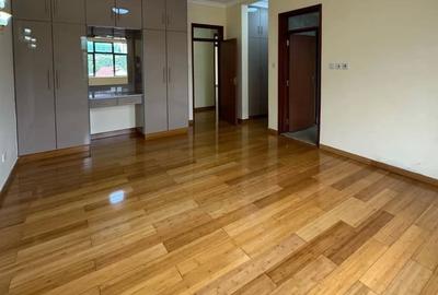 3 Bed Apartment with En Suite in Kilimani