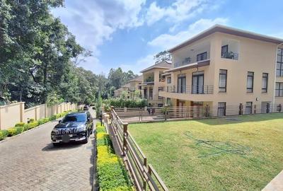 5 Bed Townhouse with En Suite at Njumbi Lane