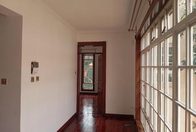 4 Bed Townhouse with En Suite at Kyuna