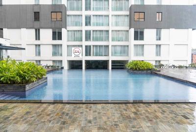 Serviced 3 Bed Apartment with En Suite - 3