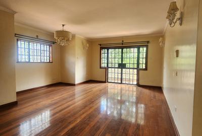 6 Bed Villa with En Suite in Karen - 3