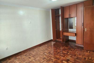 4 Bed Townhouse with En Suite at Kileleshwa - 4