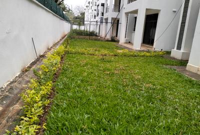 4 Bed Townhouse with En Suite in Lavington - 2