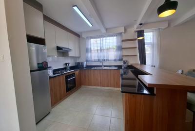 2 Bed House with En Suite in Ridgeways - 4