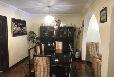 5 Bed Townhouse with En Suite at Mvuli Road