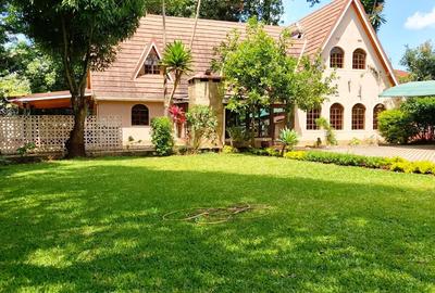 4 Bed House with En Suite at Runda