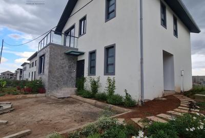 4 Bed Townhouse with En Suite at Masai Lodge