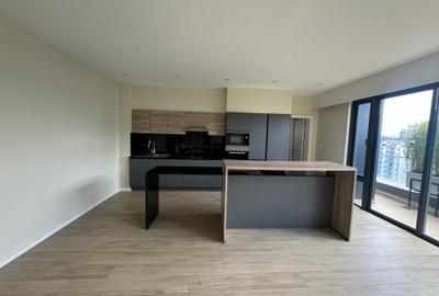 4 Bed Apartment in Riverside