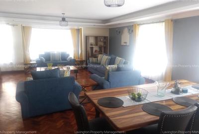 5 Bed Townhouse with En Suite at Lavington - 4