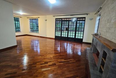 4 Bed Townhouse with En Suite in Kiambu Road - 3