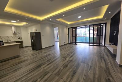 1 Bed Apartment with En Suite in Brookside - 2