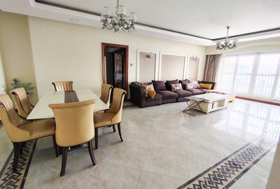 Furnished 3 Bed Apartment with En Suite at Hurlingham - 3
