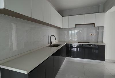 4 Bed Apartment with En Suite at Othaya Road - 3