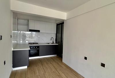 4 Bed Apartment with En Suite in Westlands Area