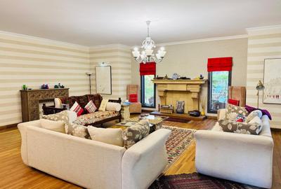5 Bed Townhouse with En Suite in Lavington