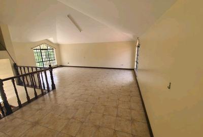 4 Bed Townhouse with En Suite in Spring Valley
