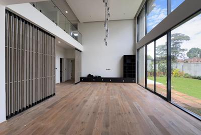 5 Bed Townhouse with En Suite in Runda - 3