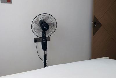 Serviced 3 Bed Apartment with En Suite in Riverside - 2