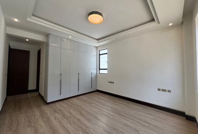 6 Bed Villa with En Suite at Peponi Road - 4