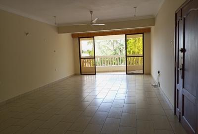 3 Bed Apartment with En Suite in Nyali Area
