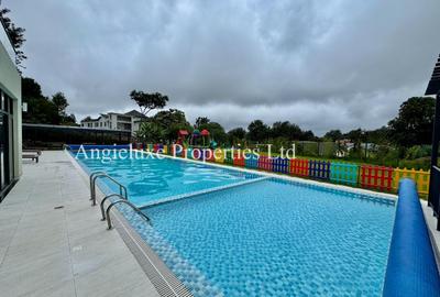 4 Bed Apartment with En Suite at Rosslyn