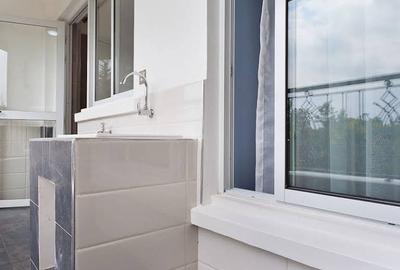 3 Bed Apartment with Gym in Garden Estate - 4