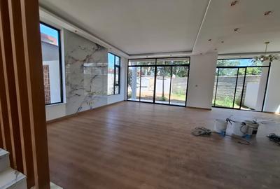 5 Bed Townhouse with En Suite in Lavington