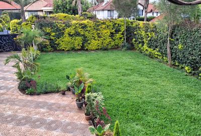 4 Bed Villa at Kerarapon Drive