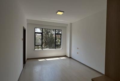 5 Bed Apartment with En Suite at Oledume Road - 4