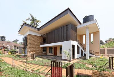 2 Bed Villa with En Suite at Ridgeways