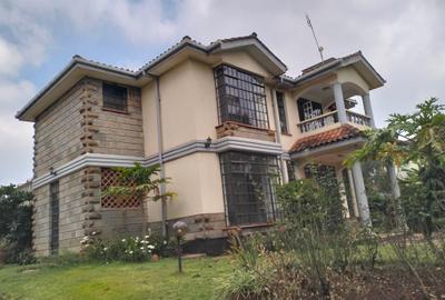 4 Bed Townhouse with En Suite in Nyari - 2