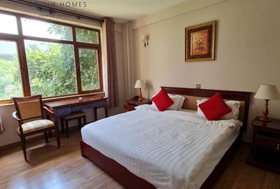 2 Bed Apartment with En Suite in Westlands Area