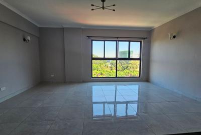 2 Bed Apartment with En Suite at School Lane