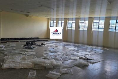 1,668 ft² Commercial Property with Backup Generator in Industrial Area - 4