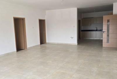 Serviced 4 Bed Apartment with En Suite at 2Nd Parklands - 4