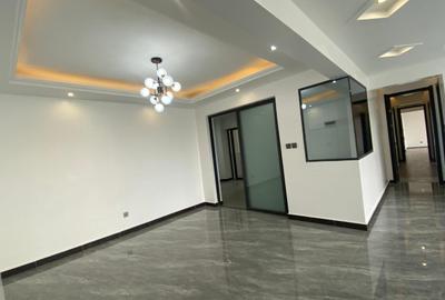 4 Bed Apartment with En Suite at Othaya Road - 4