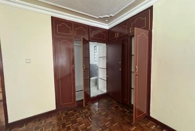 2 Bed Apartment with En Suite at Lantana Road - 2