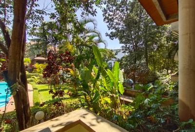 4 Bed Apartment with En Suite at Off Riverside Drive