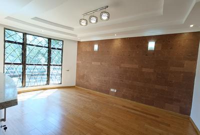 3 Bed Apartment with En Suite in Kilimani