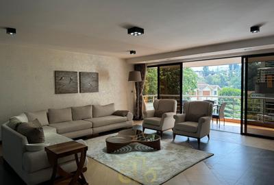 Furnished 3 Bed Apartment with En Suite in Riverside