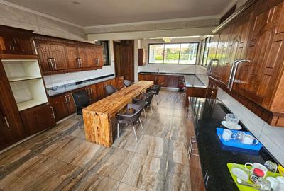 8 Bed House with En Suite in Lower Kabete - 4