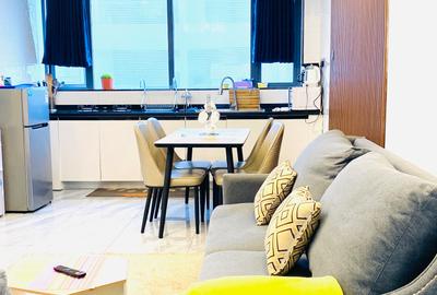 Furnished 1 Bed Apartment with Swimming Pool at Wood Avenue - 4