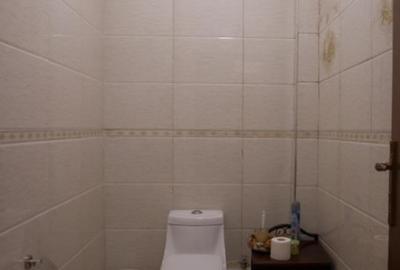 Serviced 3 Bed Apartment with En Suite at Mugoiri Road