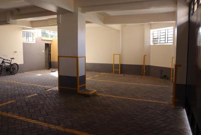 10,000 ft² Commercial Property with Fibre Internet in Roysambu Area - 3