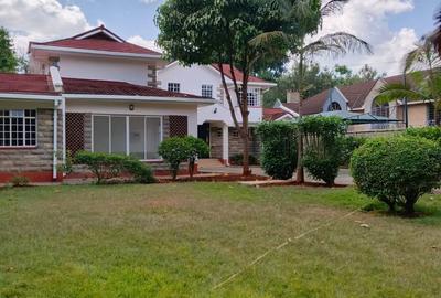 4 Bed House with En Suite at Farasi Cl