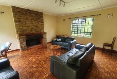 3 Bed House with En Suite at Hardy - 4