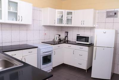 Serviced 2 Bed Apartment with En Suite at Westlands