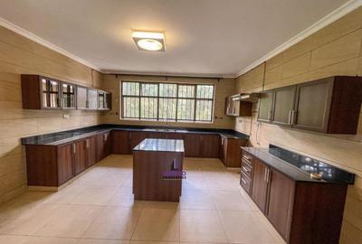 6 Bed Villa with En Suite at Kitisuru Rd